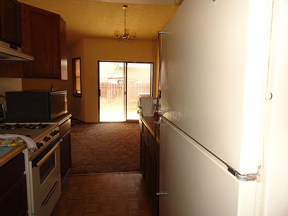 3rd image of 2209 Idaho Dr