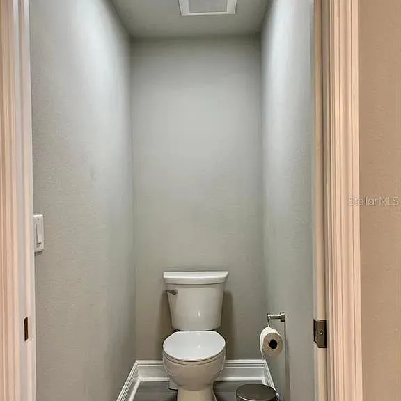696 Marion Oaks Trl — Photo 36