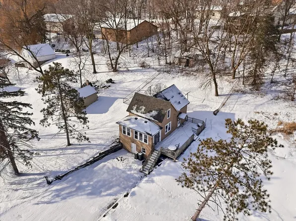 700 Main St W, Carver, MN 55315