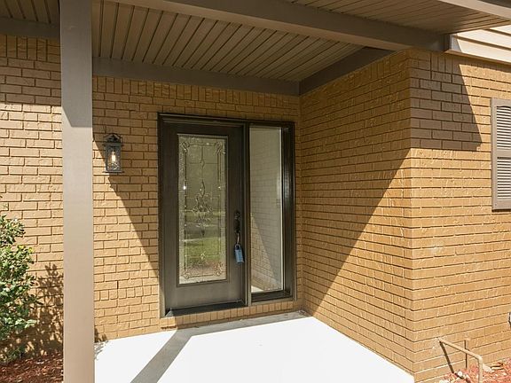 2nd image of 3316 Hollycrest Blvd