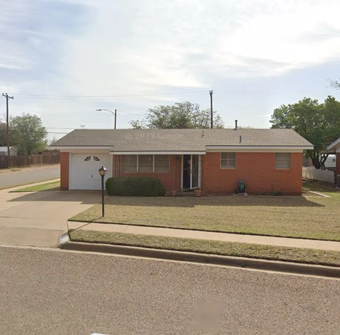 3 bed, 1208 sqft, $1,290 — Photo 1