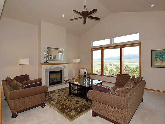 4th image of 2628 S Corbin Cir