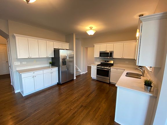 4th image of 7607 Red Oak Dr