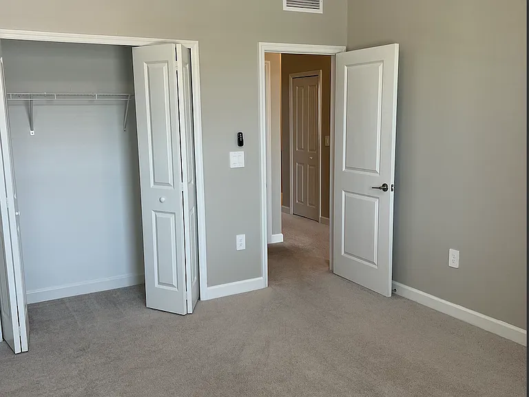 14116 Pine Lodge Ln #5 — Photo 7