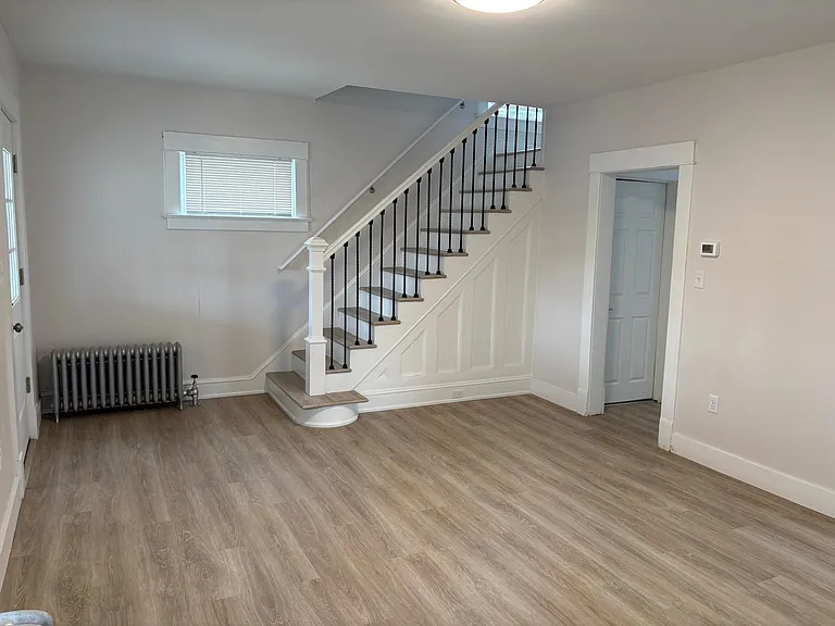 276 Main St — Photo 10
