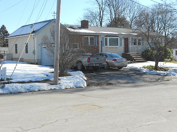 121 Pheasant Hill Road, Marlborough, MA