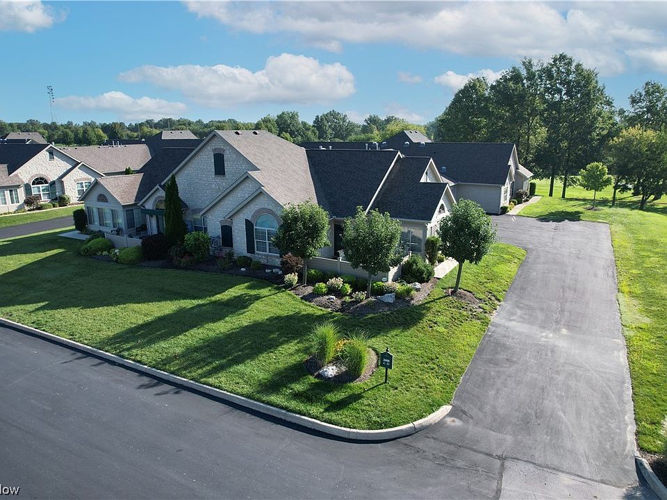 1st image of 2691 Chateau Dr #D