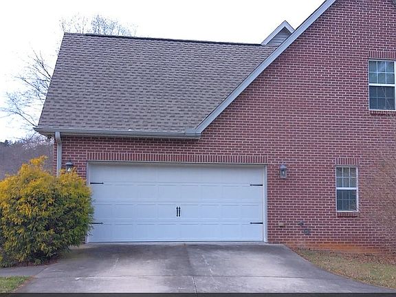 5th image of 4503 Christine Lynnae St