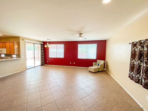 Living Room (1st floor)