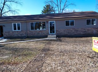 526 S 6th St, Delavan, WI 53115