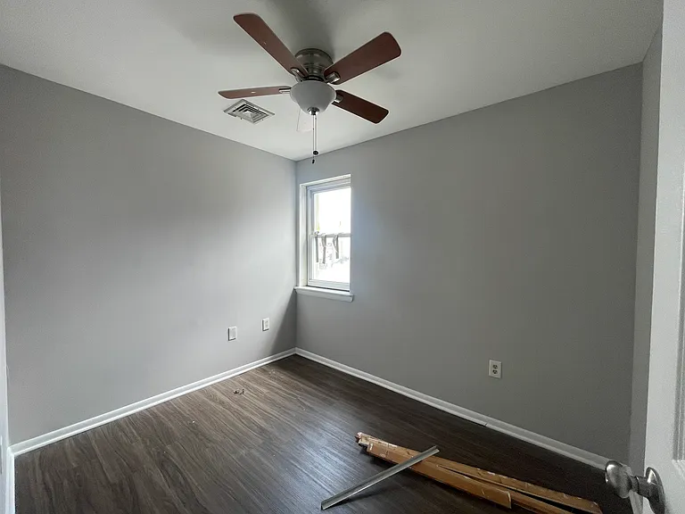 2121 S 4th St #3 — Photo 2