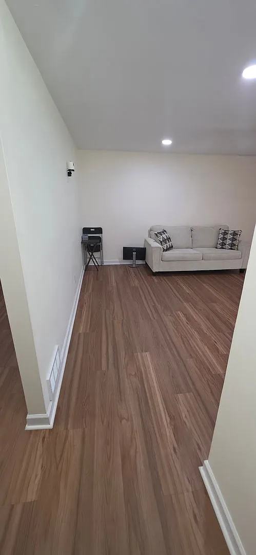 Luxury Renovated 1BR Apartment | Smart Home Features | Water, Trash & HOA Included! — Photo 4