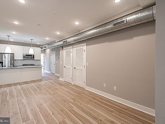 2nd image of 715 S 51st St Unit 2