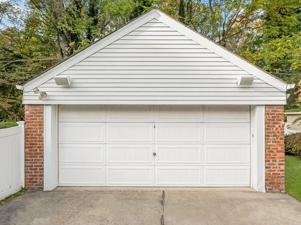 206-15 Richland Avenue image 6 of 37