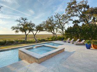 409 Hawkins Island Dr, Saint Simons Island, GA 31522