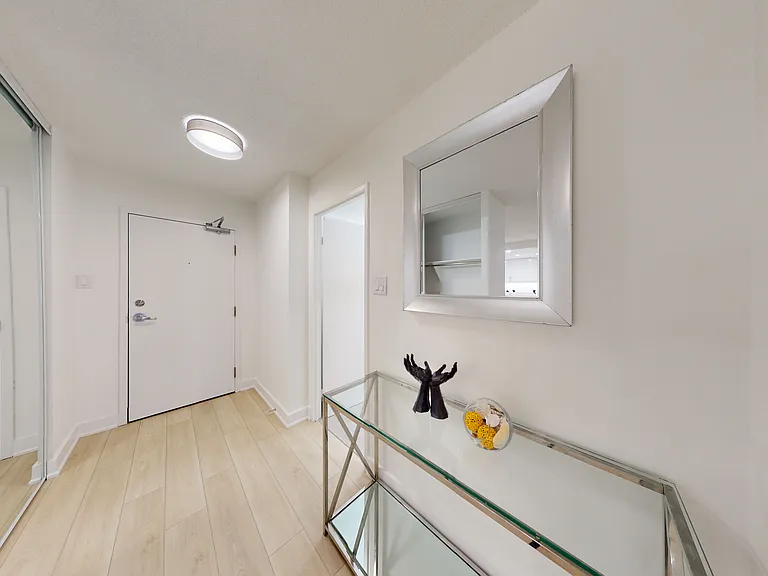 2 Hanover Rd — Photo 11