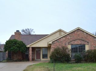 2909 Joymeadow Dr, Fort Worth, TX 76123