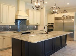 3644 Pilot Cir, Naples, FL 34120