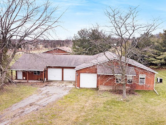 2nd image of 869 32nd Ave
