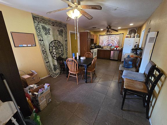 5th image of 1817 Miracerros Ln