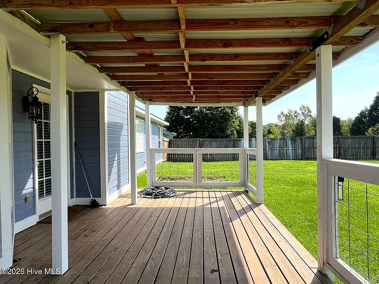 108 Chapel Hill Dr — Photo 25