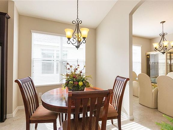 5th image of 17516 Buckingham Garden Dr