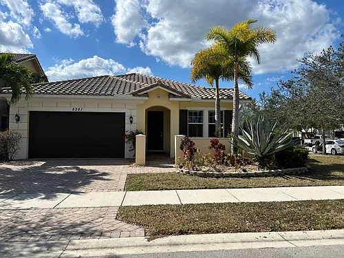 8361 NW 120th Way Photo 1