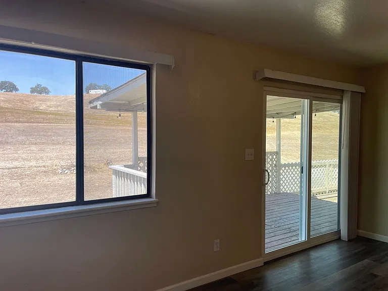 7846 Jenny Lind Rd #B — Photo 16