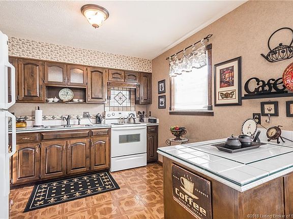 4th image of 7570 W Sieveking Dr NE
