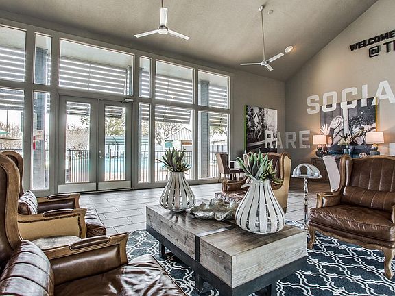 4th image of 765 Polk Dr #29D