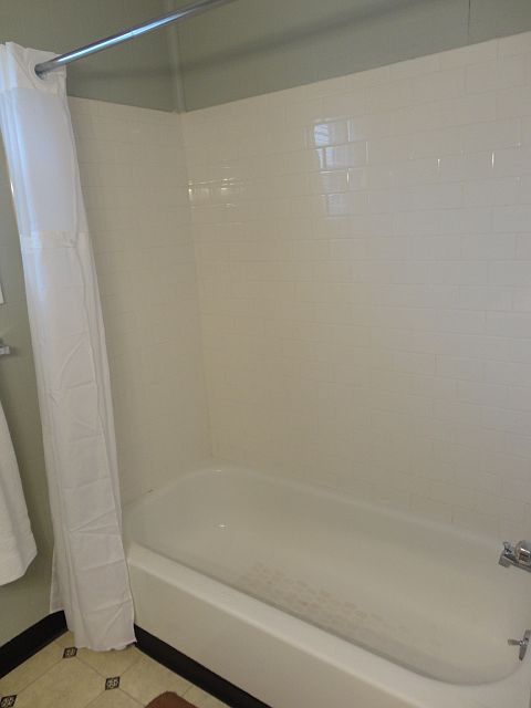 1st image of 619 W Perkins St