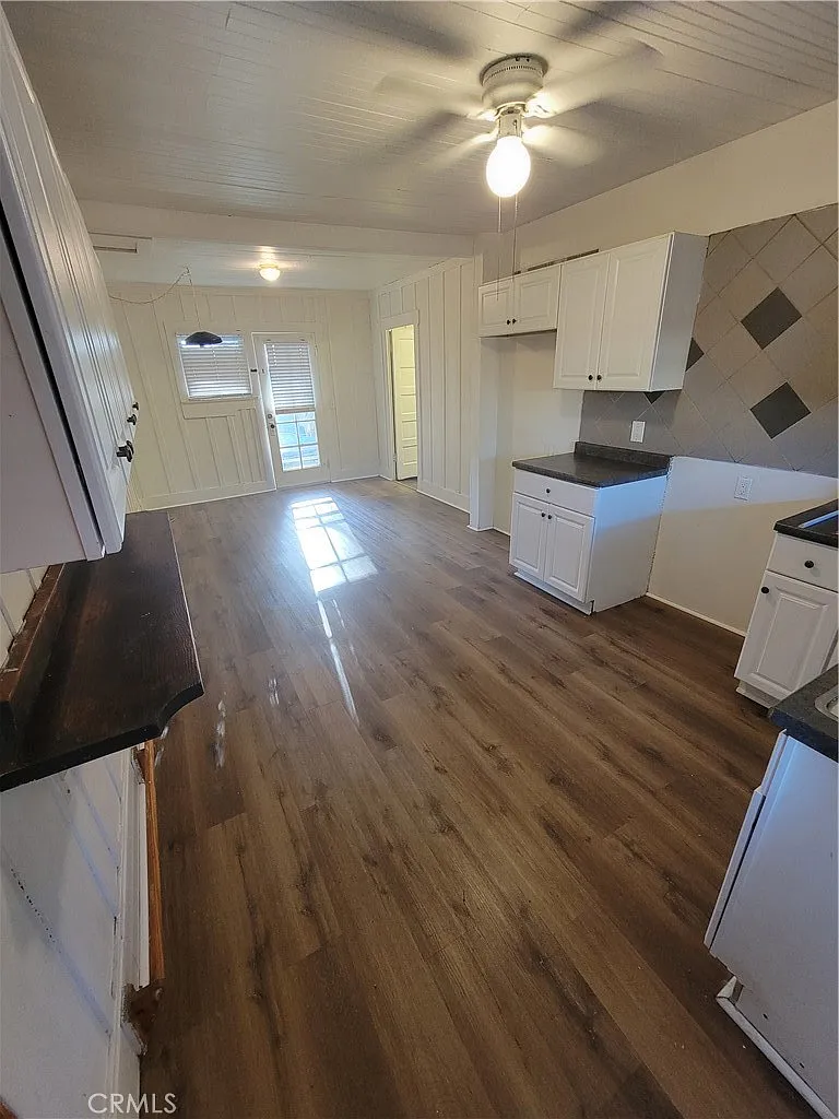 3 bed, 1375 sqft, $3,400 — Photo 3