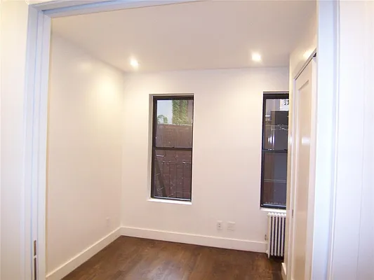 Rented by Maz Group NY | media 2