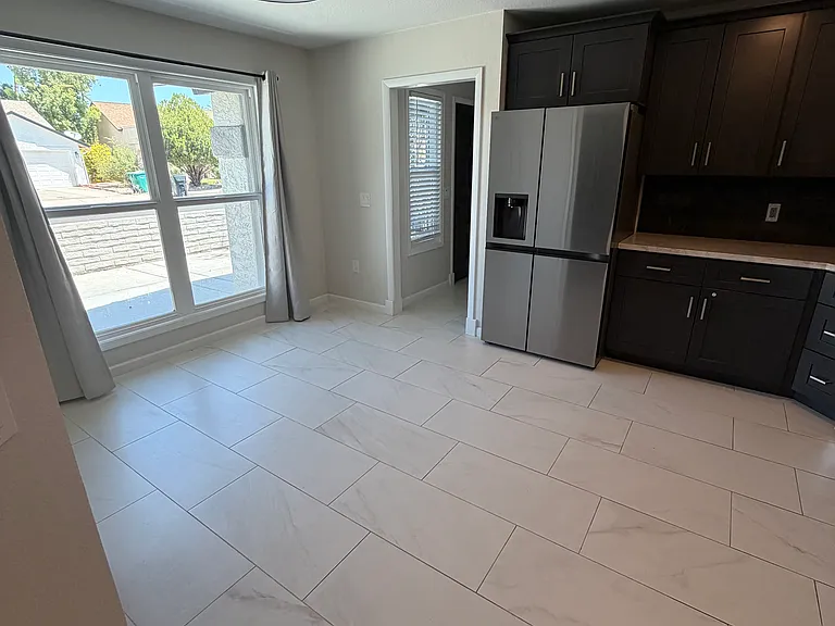 4931 E Hobart St — Photo 11