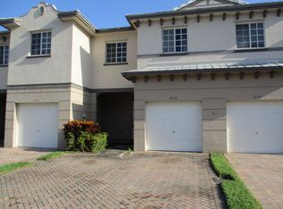 2026 Freeport Dr, West Palm Beach, FL 33404