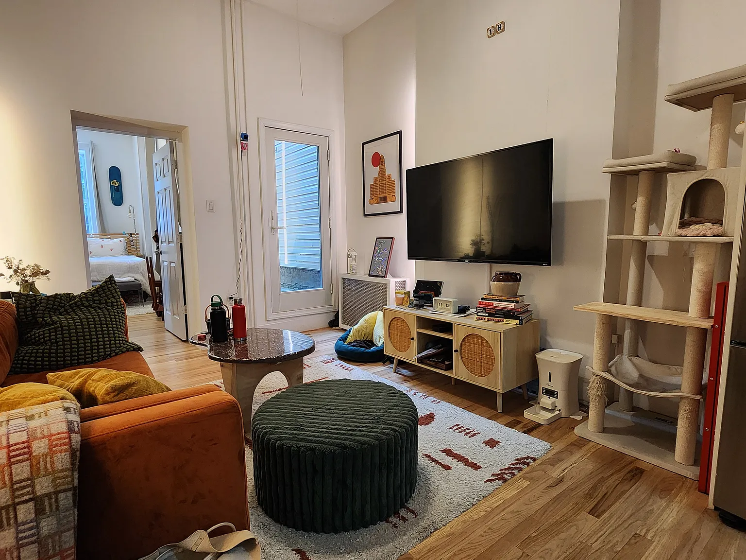 736 Leonard Street — Photo 3