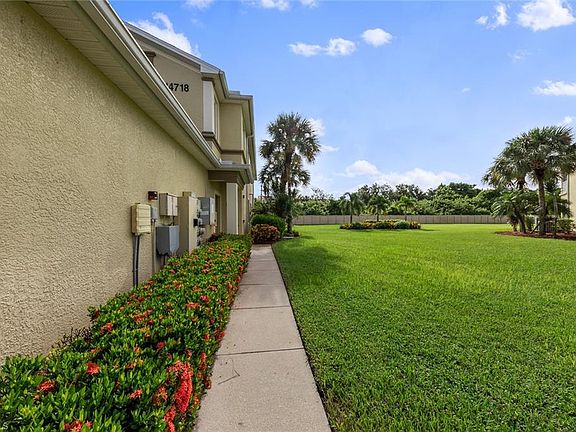 5th image of 14718 CALUSA PALMS DR #204