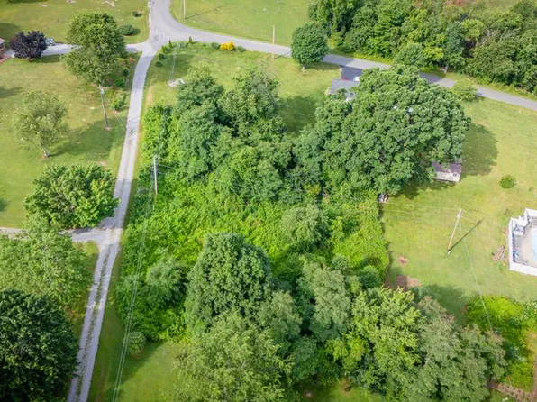 Warner Subdivison Rd, Lebanon, VA 24266