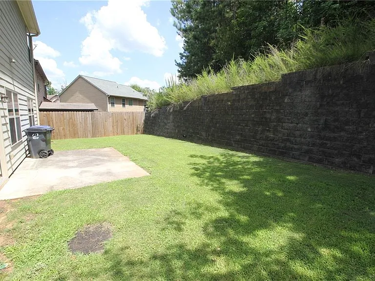 1317 Castleberry Dr — Photo 12