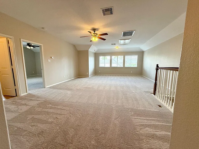 8139 Edenwood Dr — Photo 16