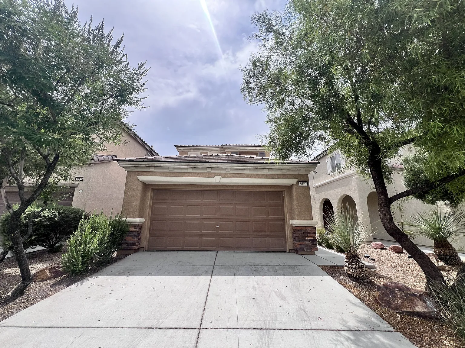 3 bed, 1797 sqft, $2,300 — Photo 1
