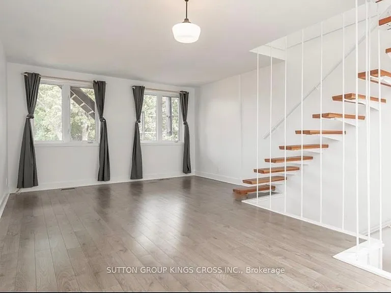 179 John St S #UPPER — Photo 14