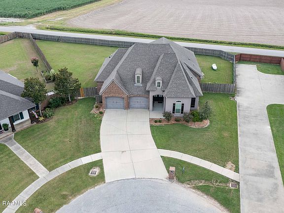 2nd image of 11402 Twin Oaks Cir