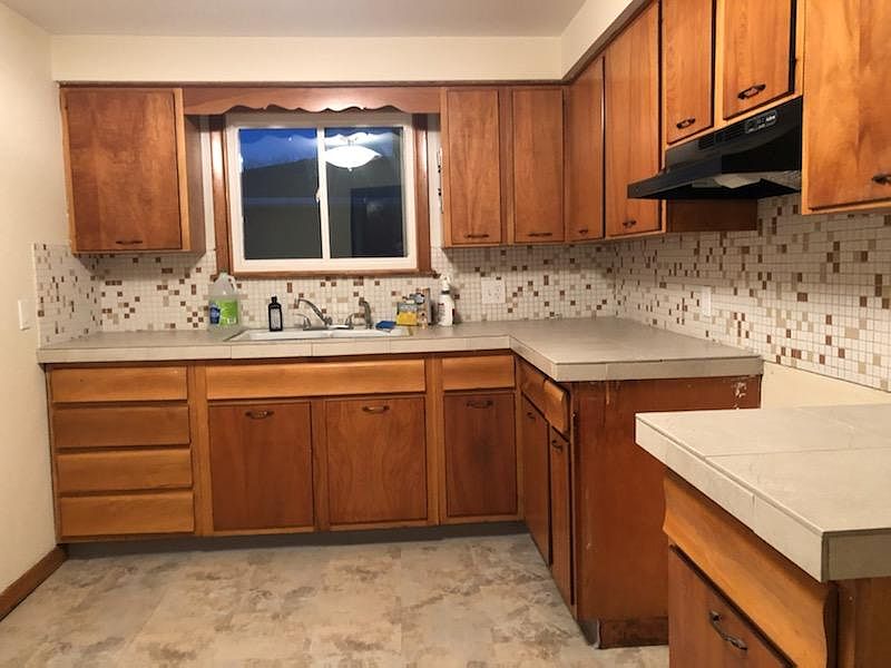 1st image of 161 Ludel Ter Floor 2