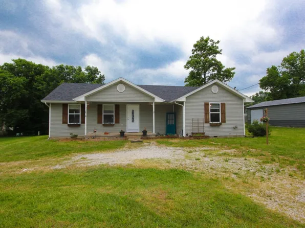 206 W 2nd Street, Fair Play, MO 65649