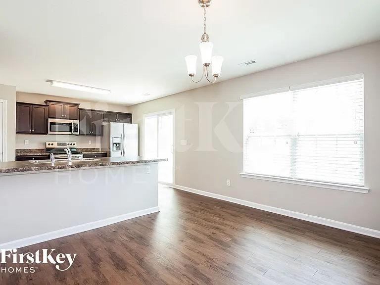 3004 Apple Orchard Pl — Photo 4