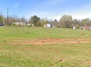 129 Calhoun Rd #1, Stony Pt, NC 28678