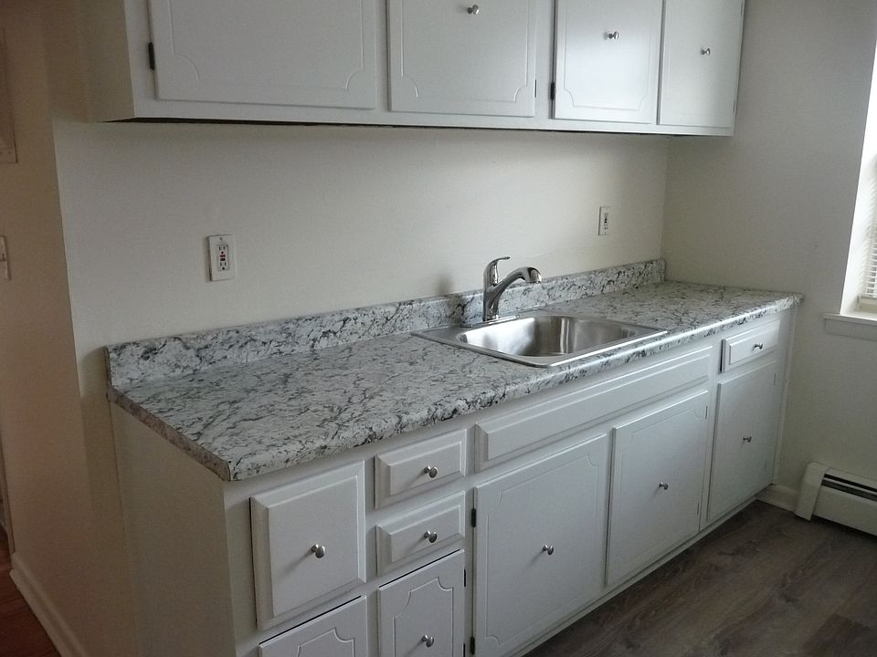 kitchen-new counters/sink/faucet