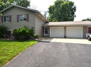 303 8th Ave NE, Kasson, MN 55944