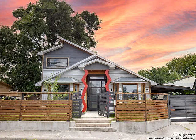 210 Furnish Ave